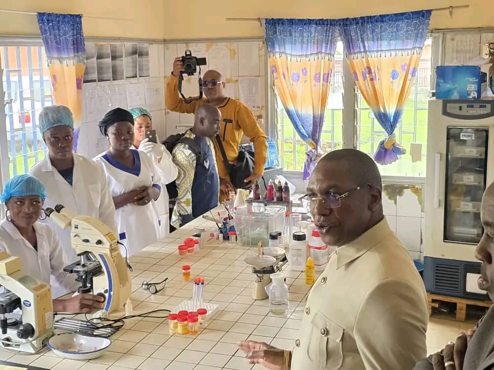 Concours des personnels de santé : près de 25 000 places ouvertes au Cameroun